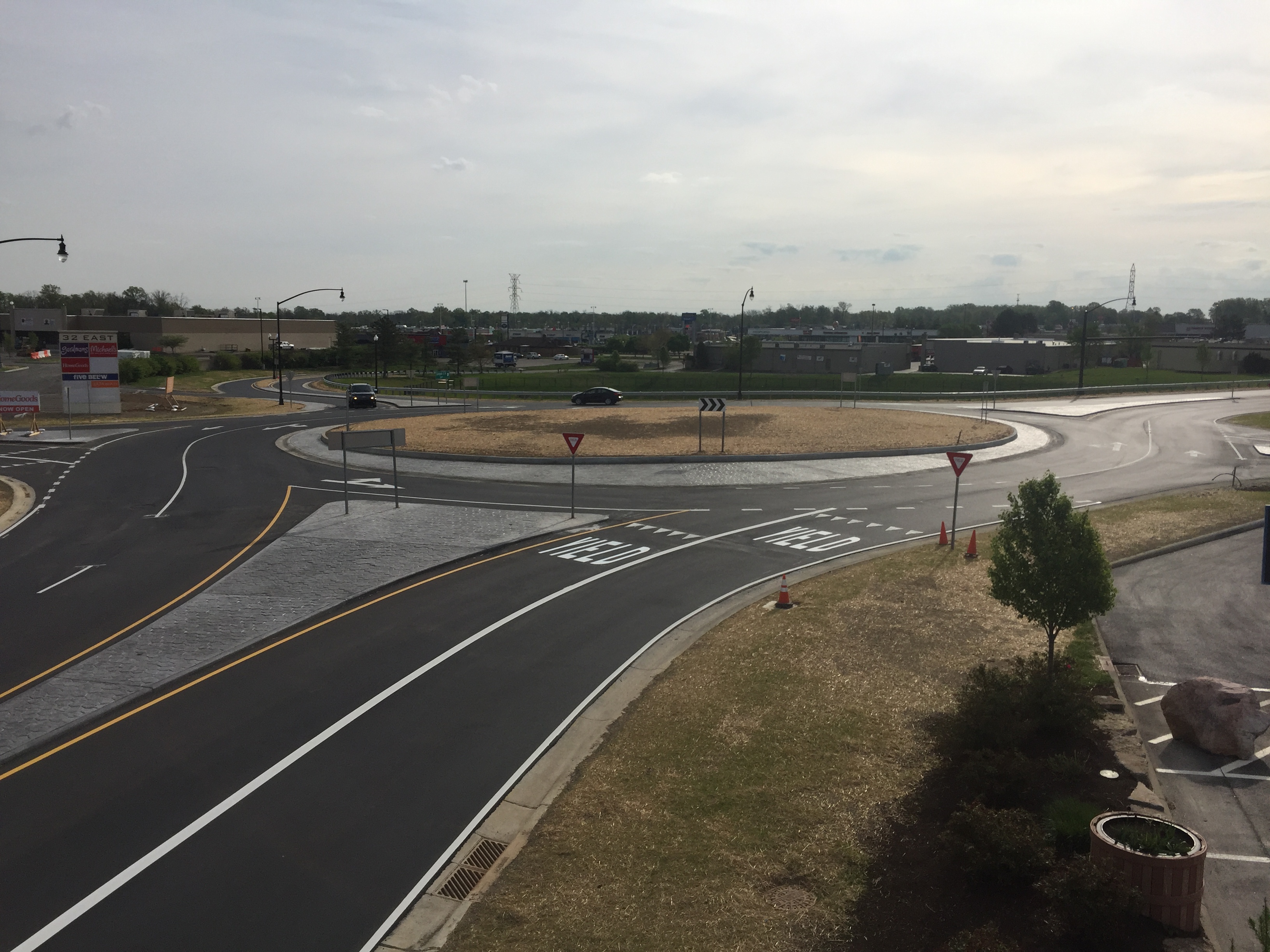 Eastgate South Drive Roundabout