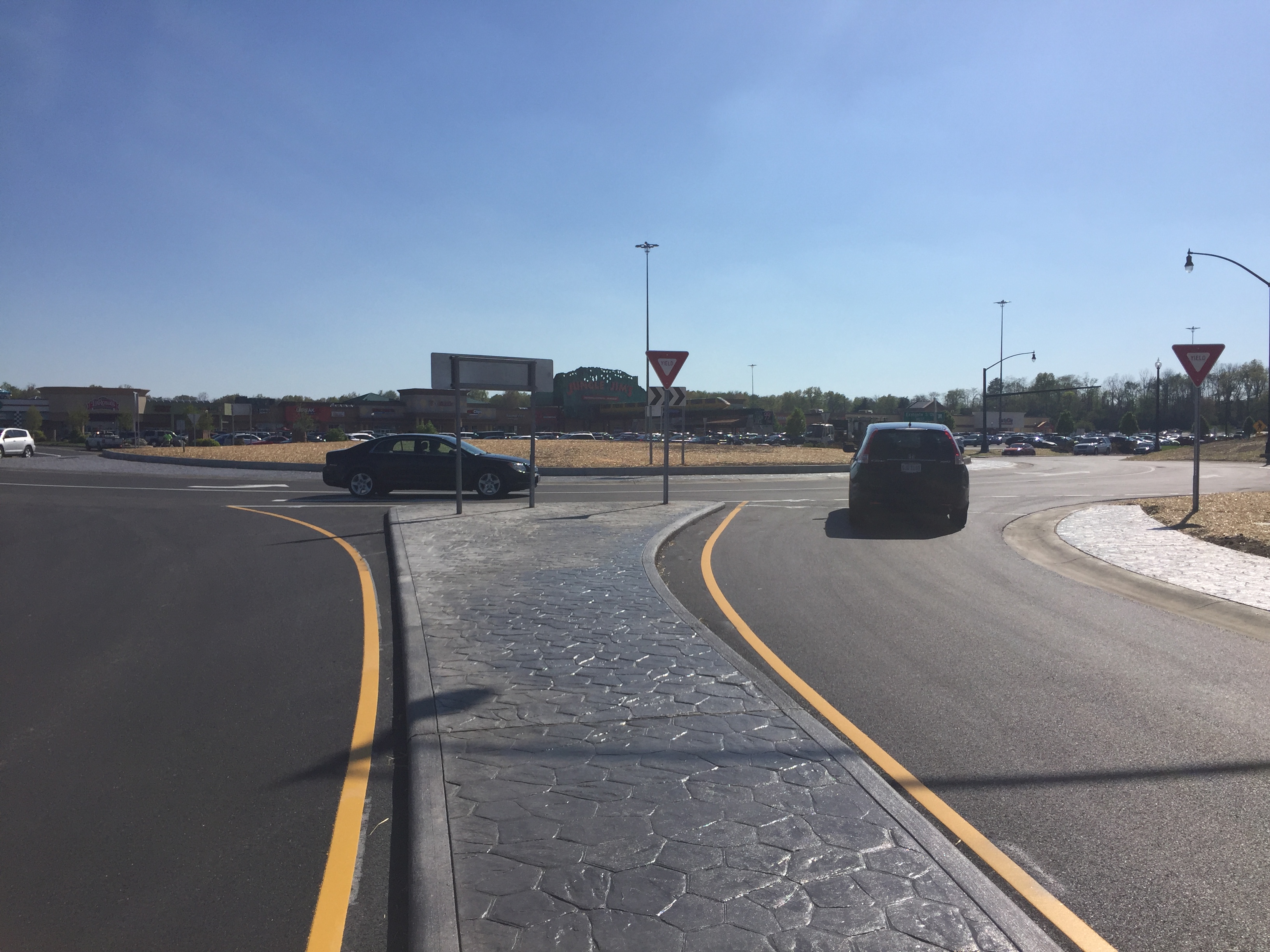 Eastgate South Drive Roundabout